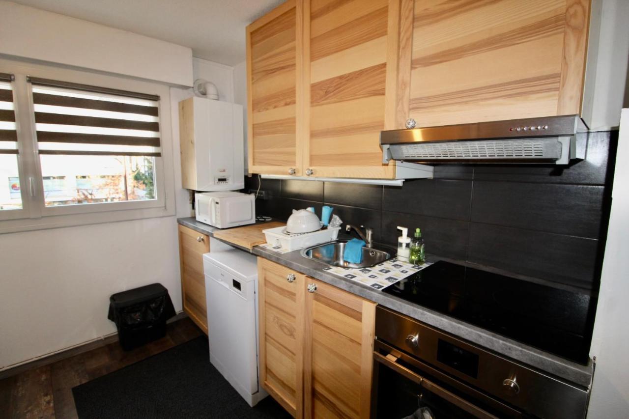 Logement Renove Avec Mobilier 2023 Avignon Exterior foto