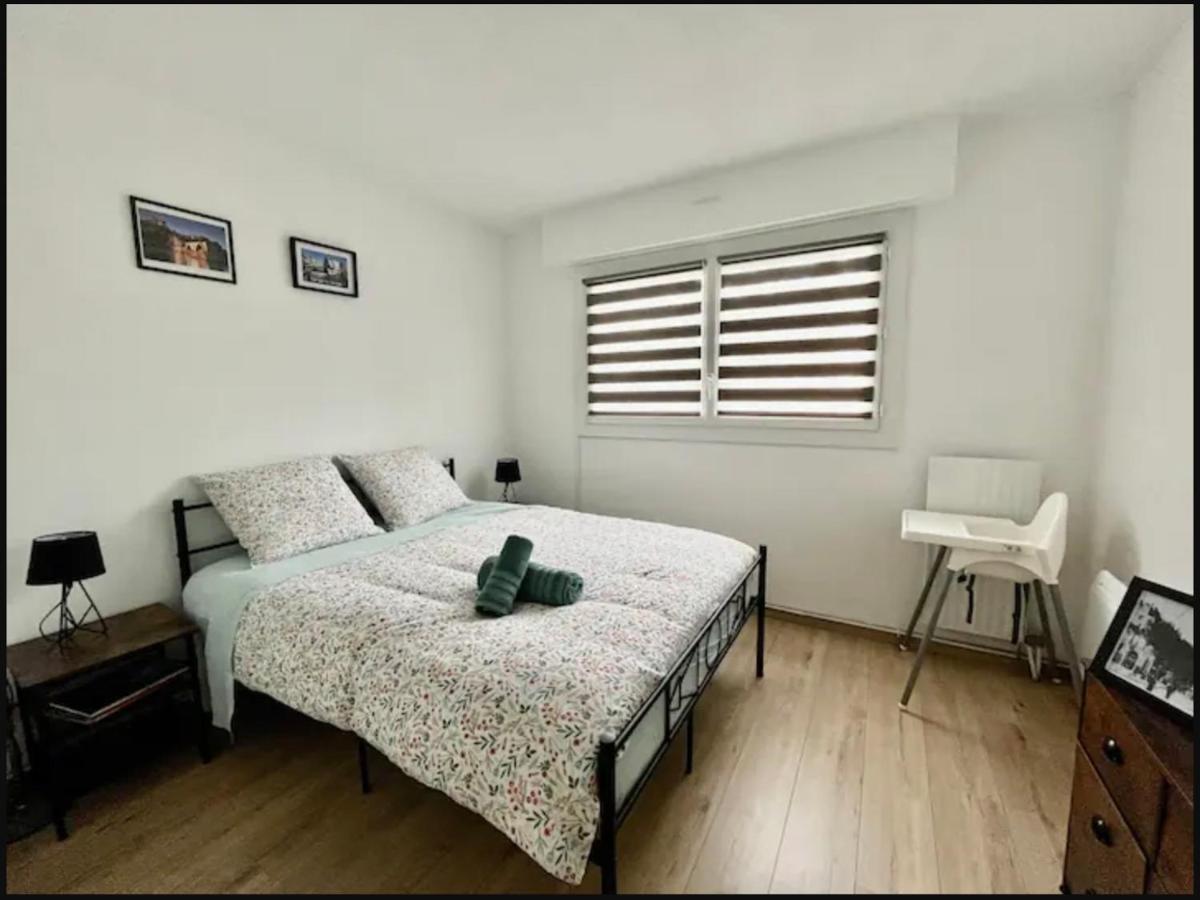 Logement Renove Avec Mobilier 2023 Avignon Exterior foto